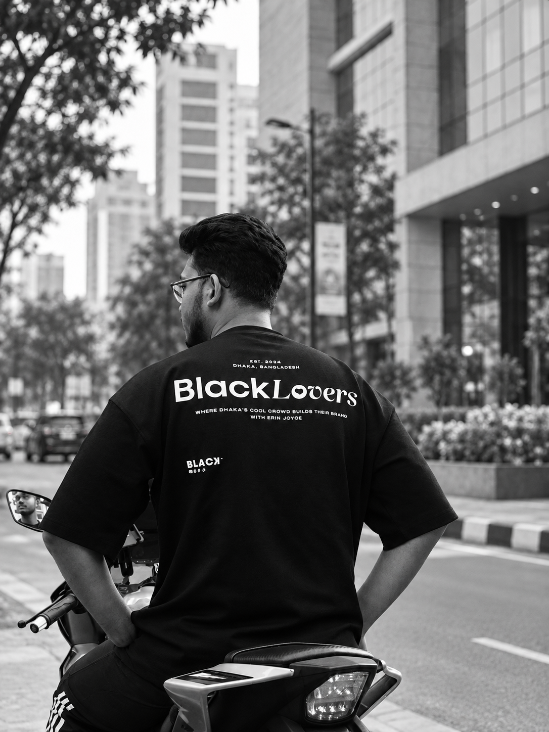 BLACK community look 05